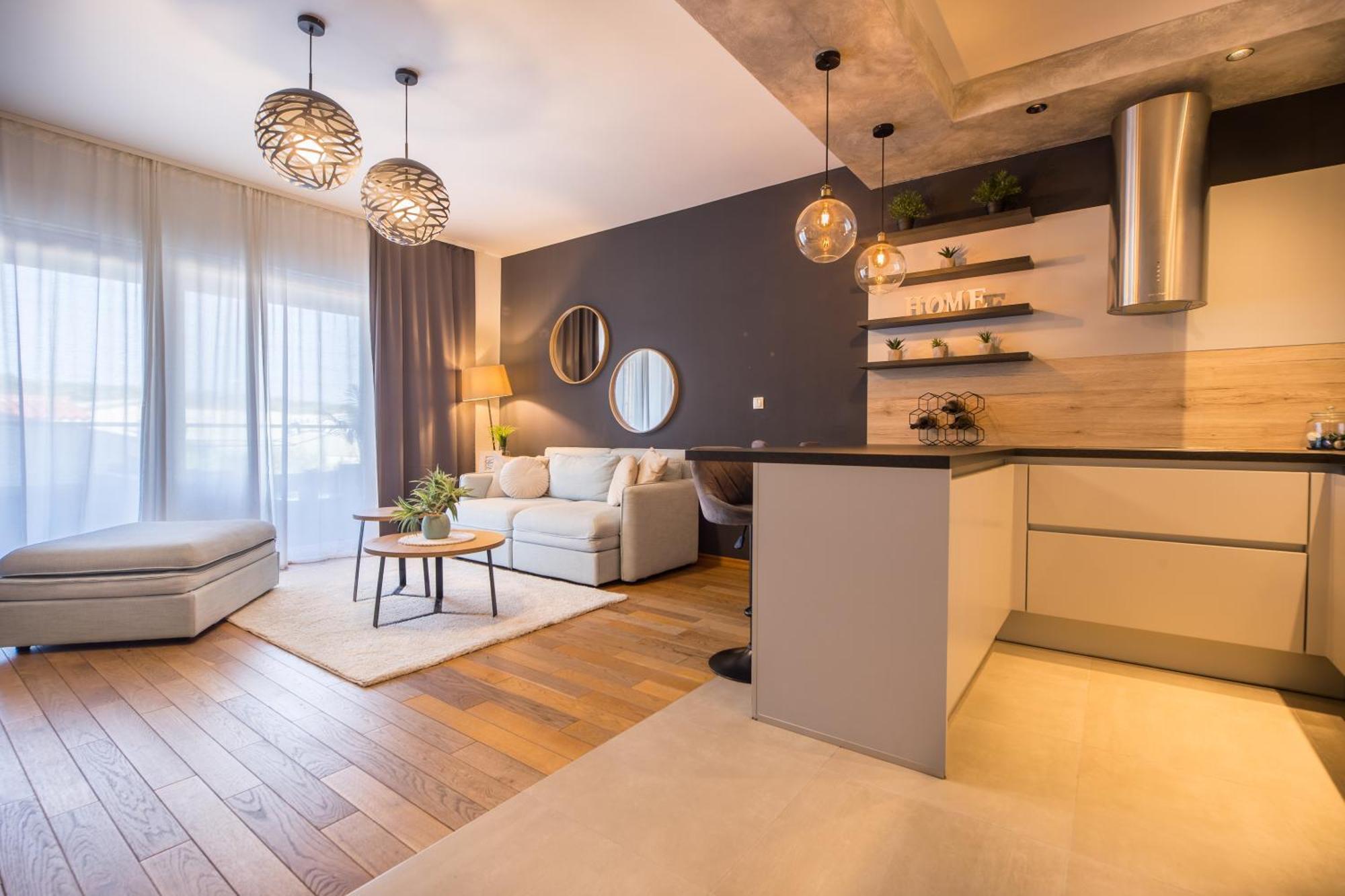 Apartment Pjero Макарска Екстериор снимка
